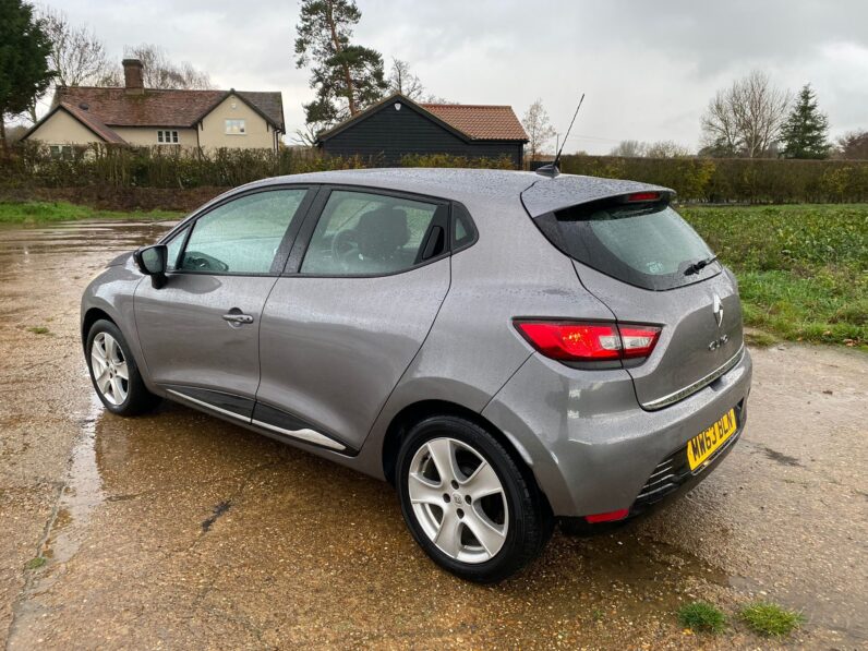 
								CLIO DYNAMIQUE MEDIANAV (MW63 BLN) full									