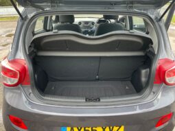 
										Hyundai i10 Premium Se (AY66 XVZ) full									
