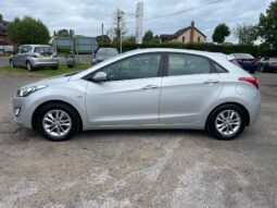 
										Hyundai i30 Se Blue Drive CRDI (AV66 KNZ) full									