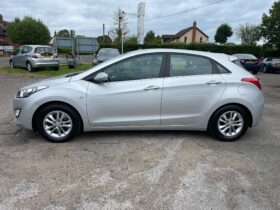 Hyundai i30 Se Blue Drive CRDI (AV66 KNZ)