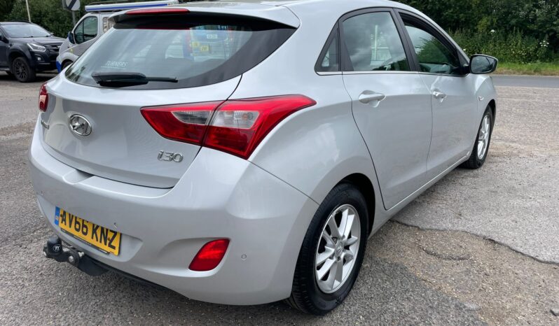 
								Hyundai i30 Se Blue Drive CRDI (AV66 KNZ) full									